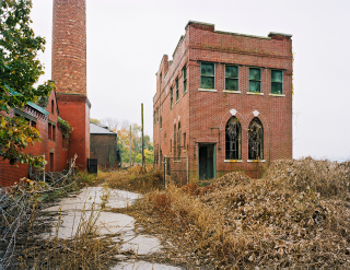 Illustration for article titled Exploring the Decaying Ruins of Brother Island, NYC's Last Unknown Place
